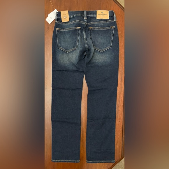 Jeans Abercrombie Kids Straight leg super soft cozy denim size 11/12 brand new - Picture 2 of 7
